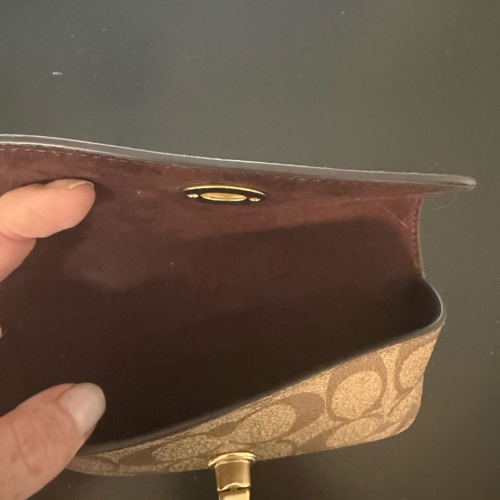Coach Brown Signature Eyeglasses case - Picture 7 of 11